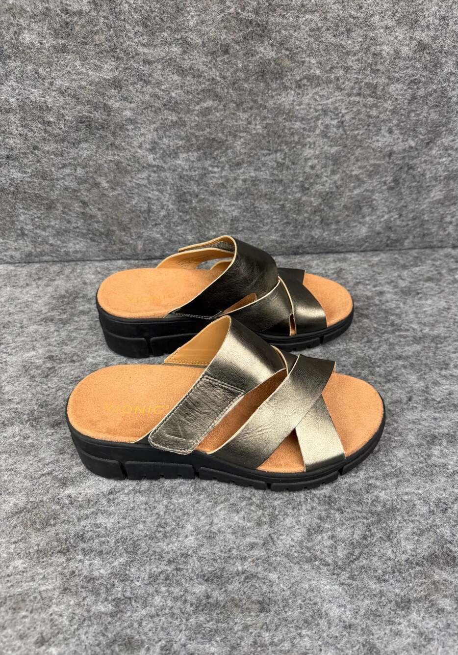 Vionic Uptown Sunset Metallic Platform Slide Sandals Size 7